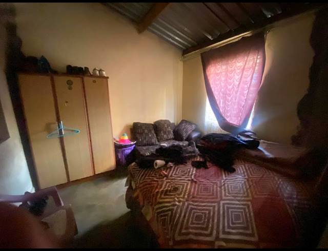 2 BEDROOM HOUSE FOR SALE IN PALM RIDGE